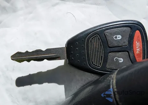 2005 Dodge Magnum Se z USA, uszkodzony, nr VIN 2D4FV48V85H606977